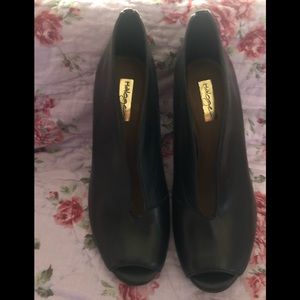 NWT Halogen Black Peep Toe High Heels